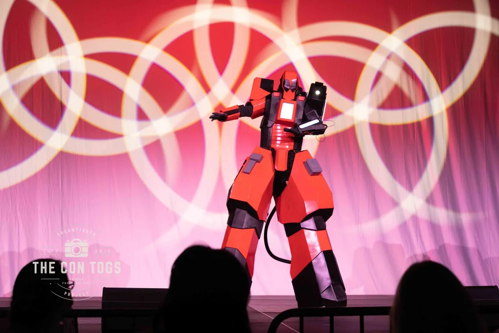 Deadpoolbot by Nicks Props and Cosplay