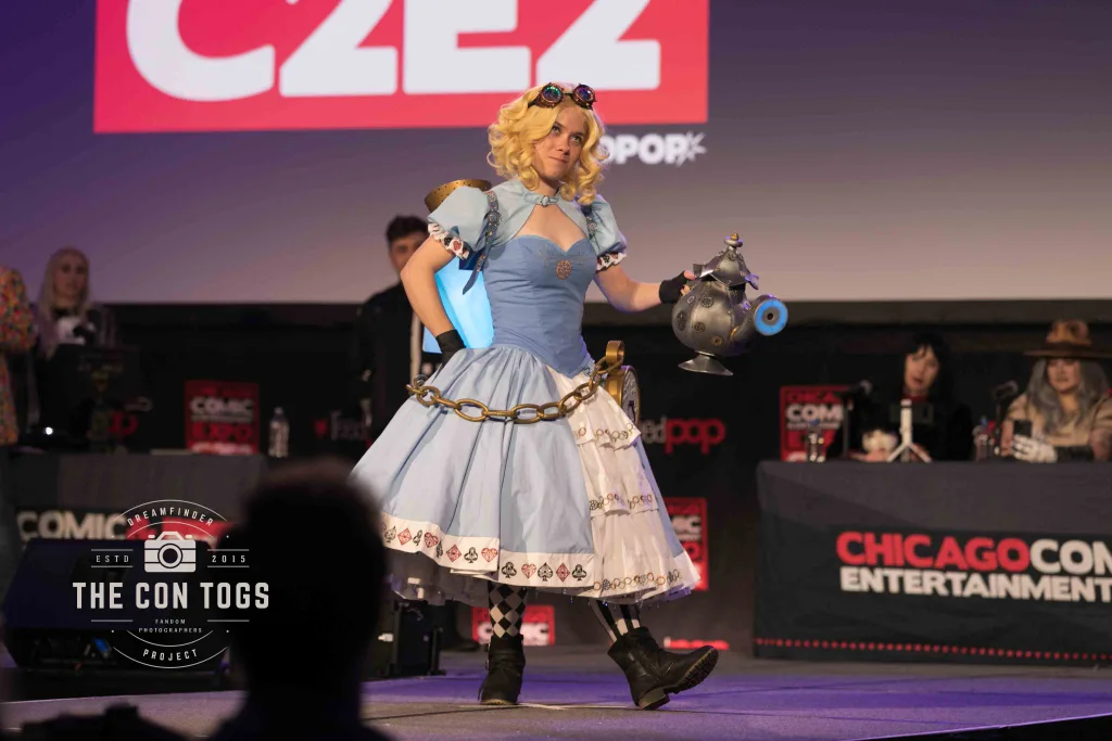 Steampunk Alice - Alice in Wonderland - Okenshield Cosplay