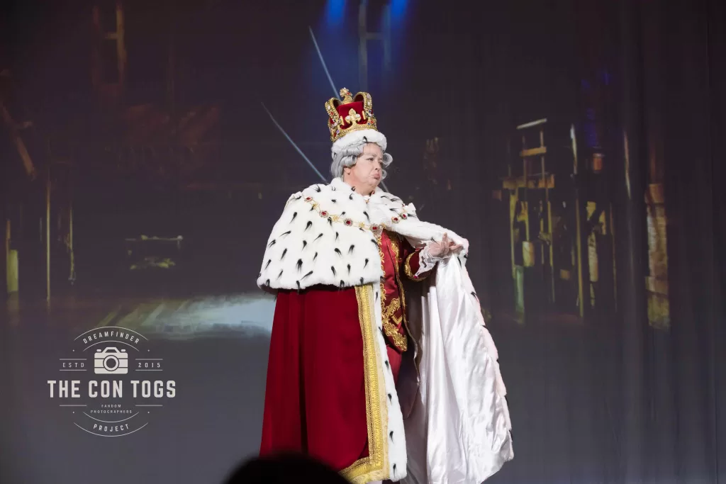 King George III (Hamilton) - Katie Strubez Cosplay