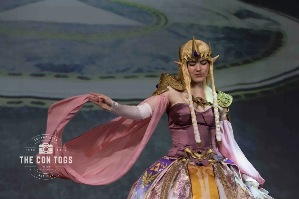 Queen Zelda of Hyrule (38 years of Legend of Zelda) - Tori Blood and Kristine Gatling