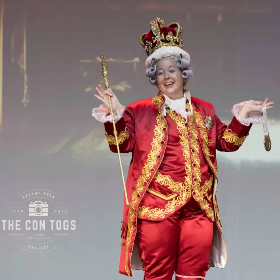 Best Re-Creation /Comickaze Comics & Pop Culture Store - King George III (Hamilton) - Katie Strubez Cosplay